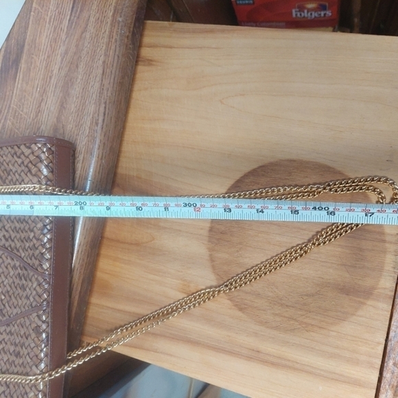 Vintage* The Bay, Made in Italy, Tan Clutch/Cross Body with Long Chain Strap - Picture 9 of 12